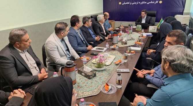 پیوند یافته‌های علمی جهانی با خدمات مشاوره‌ای در مدارس فارس