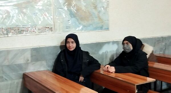 آمادگی پیش از مانور زلزله در هنرستان کاردانش حافظ 