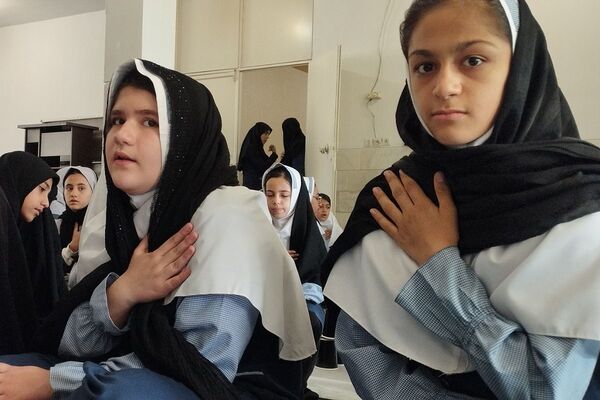 مراسم سوگواری ایام فاطمیه در دبستان موسی‌بن‌جعفر(ع) بهارستان‌دو