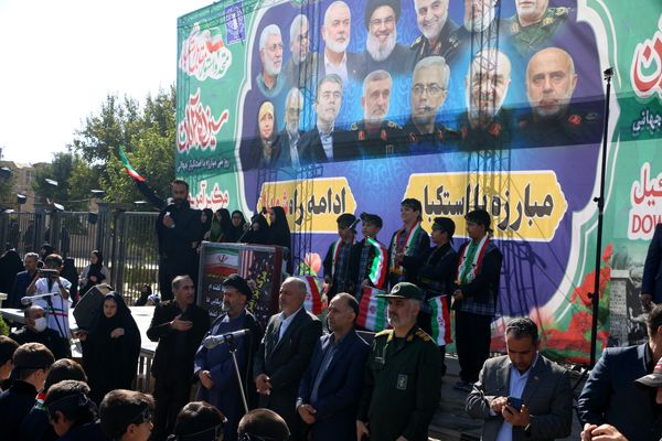 فریاد استکبار ستیزی از ورامین طنین انداز شد