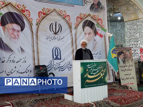 نماز جمعه در کاشمر 