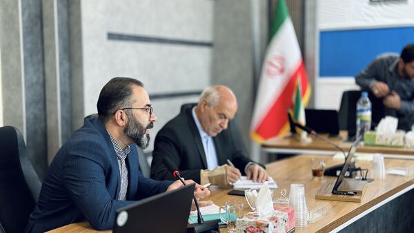 تقدیر از عوامل اجرایی جشنواره ملی طراحی و دوخت لباس دانش‌آموزی با حضور انجمن اولیا‌ و مربیان استان مرکزی