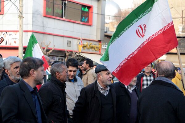 تا آخرین قطره‌ی خون برای ایران، به پای ایران