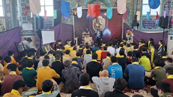 پرواز تا آسمان در مسجد حضرت زینب شهرکرد 