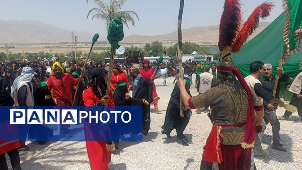 مراسم خیمه سوزان در شهر طاقانک