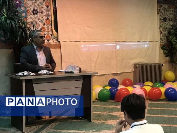 آغاز سال تحصیلی در مدرسه شهدای مدافع حرم با حضور مسئولان، جشن و کلاس توجیهی