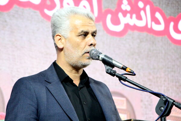یادواره شهدا هنرستان فنی انقلاب اسامی یزد