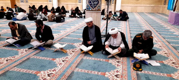 آیین اختتامیه مسابقات قرآنی چلچراغ آیه‌ها در شهرستان دره‌شهر