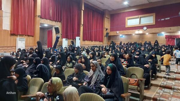 همایش دختران فاطمی در مجتمع فرهنگی نور قم
