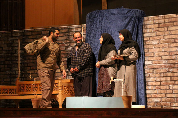 روایت «ماه گرفتگی» در قم