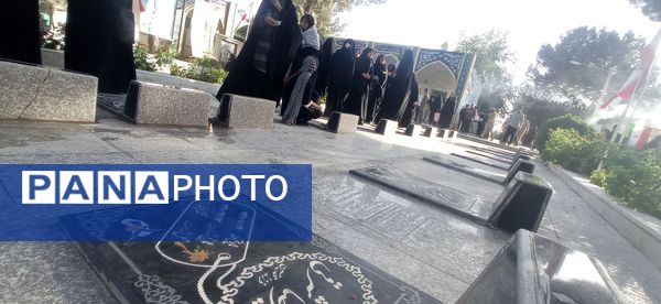 مراسم یادواره شهدای نیشابور درجوار آرامگاه فضل بن شاذان