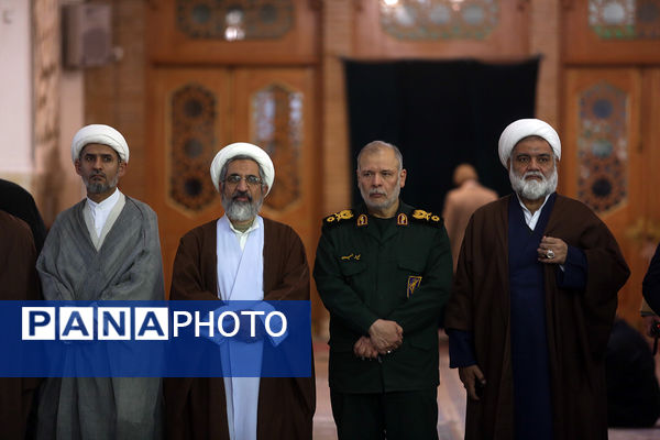 مراسم بزرگداشت شهدای اغتشاشات دیماه در قم