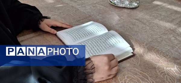 قرائت قرآن هدیه دانش آموزان دبیرستان شهید عیسی وند به روح سید حسن نصرالله