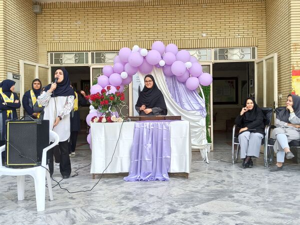 تجلیل از معلم و دختر ایرانی در بهار کرامت 