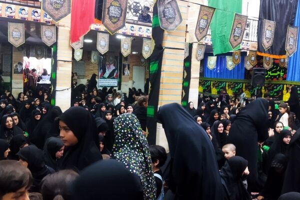 طنین لای‌لای مادران یکن‌آباد در سوگ کوچک‌ترین سرباز کربلا