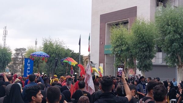 جلوه‌هایی از حرکت نمادین کاروان اسرای کربلا در قم