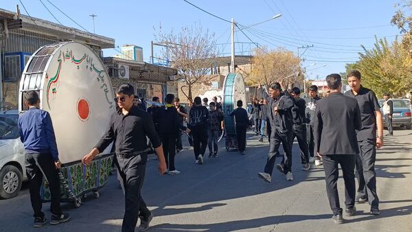 برپایی هیئت عزاداری دانش‌آموزی «قاسم ابن الحسن(ع)» در دبیرستان رئیس‌زاده خلیل‌آباد