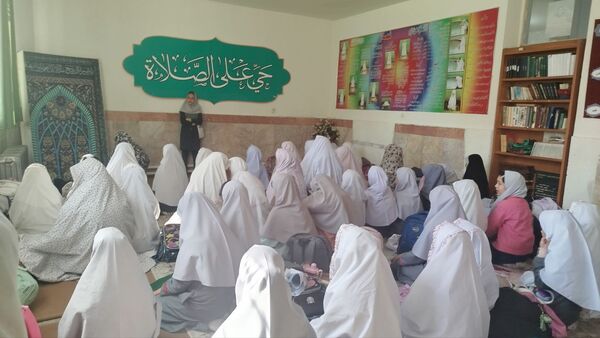 آغاز معنوی سال تحصیلی در نیایش ۲