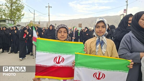 تشییع و خاکسپاری شهید حسین تاجیکی در فیروزآباد