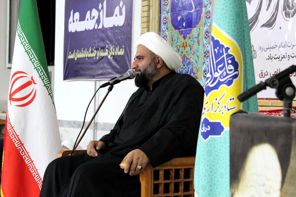 برگزاری مراسم گرامیداشت سالگرد ارتحال امام خمینی (ره) در شهر درق