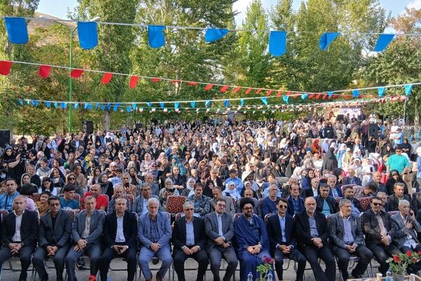 پیوند پژوهش دانش‌آموزی با موضوع گردشگری 
