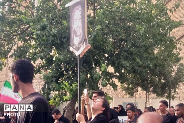 عزاداری جاماندگان پیاده‌روی اربعین حسینی در شیراز