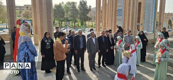 پیشتازان چهارمحال و بختیاری میزبان رئیس سازمان مدارس غیردولتی وزارت آموزش و پرورش 