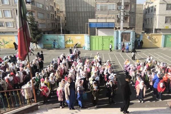 بازدید از مدارس ملارد در راستای بررسی بهداشت و تجهیزات ورزشی