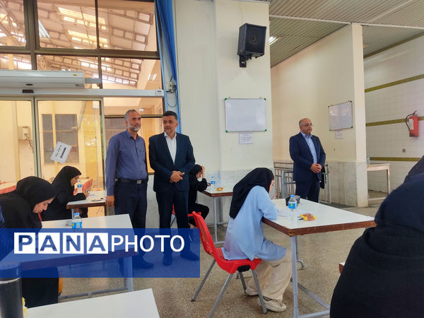 بازدید مدیرکل آموزش و پرورش مازندران از برگزاری آزمون‌ استخدامی فرهنگیان در بابلسر