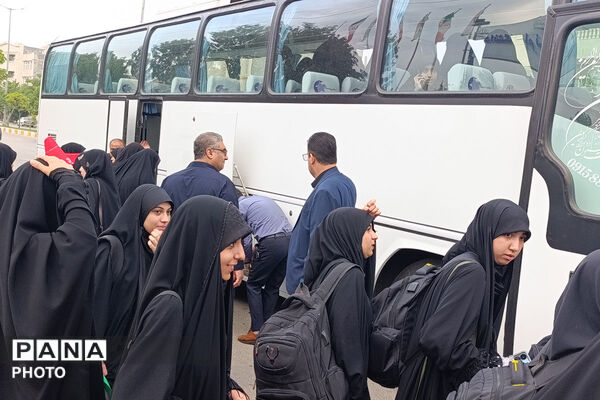 اعزام دانش‌آموزان و دانشجویان بجنوردی به مشهد برای حضور در آیین تشییع پیکر رهبر شهید
