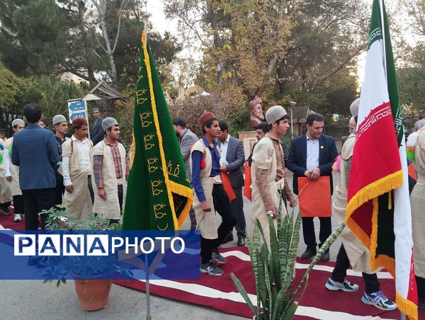 جشنواره رنگ‌ها و فرهنگ‌ها