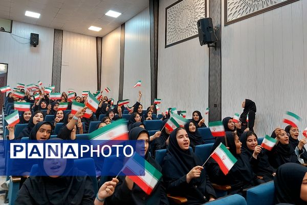 افتتاحیه طرح مصباح الهدی و جشن میلاد حضرت زینب(س) دبیرستان ریحانه النبی باقرشهر 