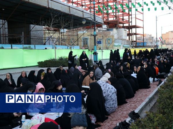 بزرگ‌ترین سفره جهان اسلام به نام کریم اهل بیت برپا شد