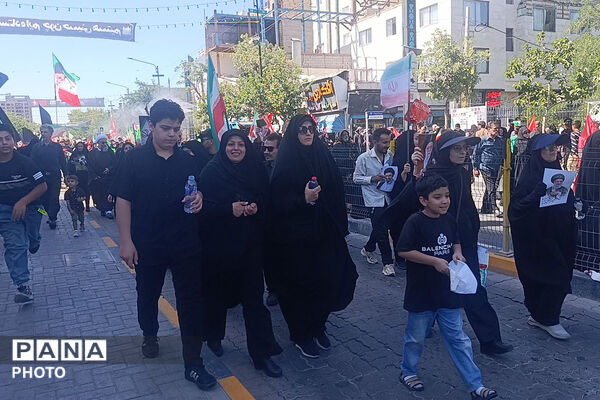 وداع باشکوه با خورشید در شهر خورشید؛ مشهد یکپارچه در سوگ