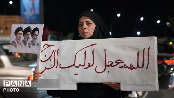 اجتماع دانش آموزان اصفهانی به مناسبت آغاز سال تحصیلی