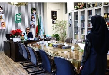 ملاقات مردمی مدیر آموزش پرورش منطقه ۱۵