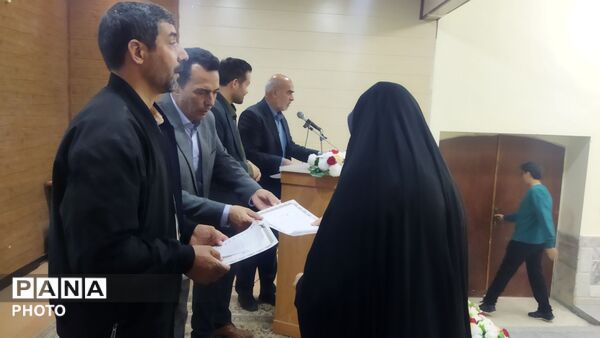 گردهمایی  رؤسای اتحادیه انجمن اسلامی دانش آموزان شهرستان زاوه