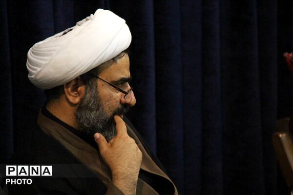 محفل شعر امین با شاعران استان یزد