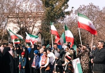  خیابان‌ها قاب اتحاد و همدلی شدند