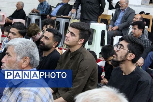 برگزاری مراسم گرامیداشت سالگرد ارتحال امام خمینی (ره) در شهر درق