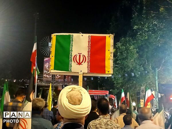  نود و یکمین شب از اجتماعات در حسینیه امام خمینی میهمان قاب پانا