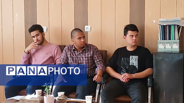 اولین جلسه  شورای دانش‌آموزی دبیرستان شاهد ابوذر غفاری 