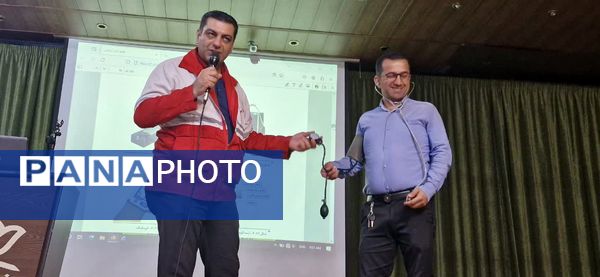 دوره آموزشی کمک‌های اولیه در محمودآباد