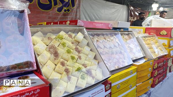 اولین جشنواره گردشگری خوراک و صنایع‌دستی در شهرکرد