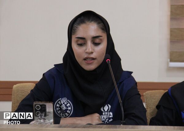 نشست صمیمی مدیرکل آموزش و پرورش استان همدان با خبرنگاران پانا