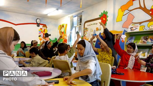کلاس‌های اوریگامی ویژه نوجوانان در کتابخانه امام باقر
