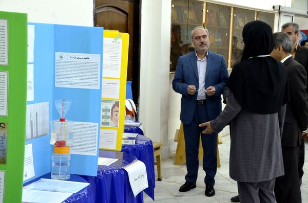 افتتاح نمایشگاه پژوهش های دانش آموزی در چارچوب جشنواره جابر بن حیان 