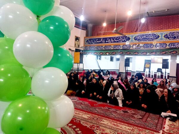 اعتکاف دانش‌آموزی در شهر بهنمیر