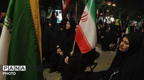 نیشابور در سوگ؛ حضور پرشور مردم در مسجد جامع برای شب چهارم محرم
