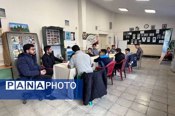 انتخابات هیئت رئیسه مجمع دانش‌آموزی پیشتازان در فیروزکوه